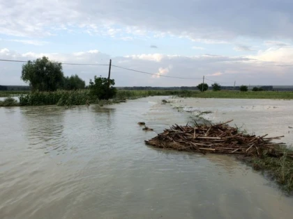 COD GALBEN DE INUNDAȚII PÂNĂ VINERI DUPĂ AMIAZĂ