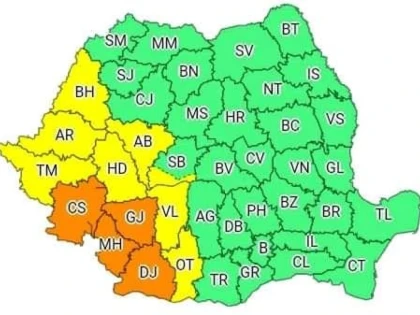 Cod galben de ploi torențiale până luni dimineața, în județul Arad