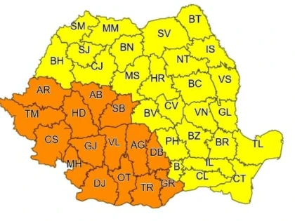 Cod portocaliu de furtuni, duminică seara, în județul Arad