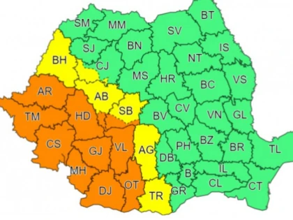 Cod portocaliu de ploi și vijelii în județul Arad