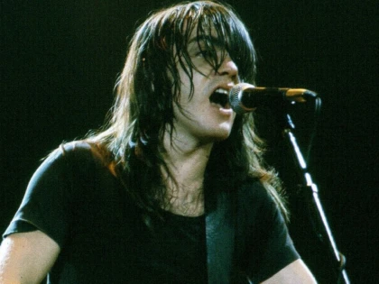 Cofondatorul trupei AC/DC, Malcolm Young, a murit la 64 de ani