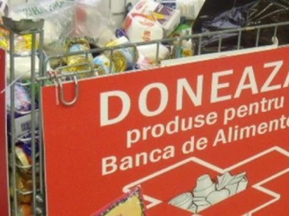 COMERCIANȚII ȘI AGRICULTORII AR PUTEA FI OBLIGAȚI SĂ DONEZE ALIMENTELE NEVÂNDUTE
