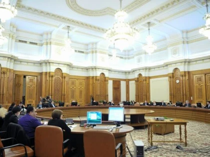 COMISIA JURIDICA A CAMEREI DEPUTATILOR A DAT AVIZ NEGATIV PENTRU URMARIREA PENALA A PREMIERULUI