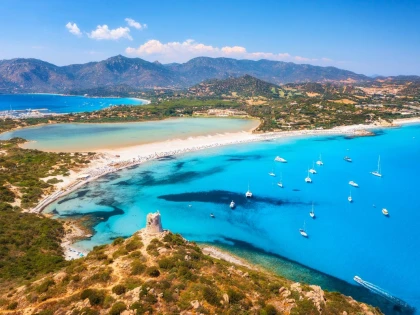 Comoară uimitoare, descoperită de un scafandru pe fundul mării, în Sardinia