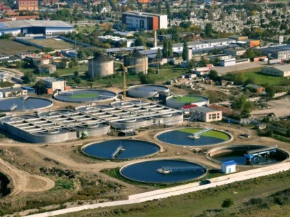 Compania de Apă Arad va amenaja o perdea de vegetaţie în jurul Stației de Epurare