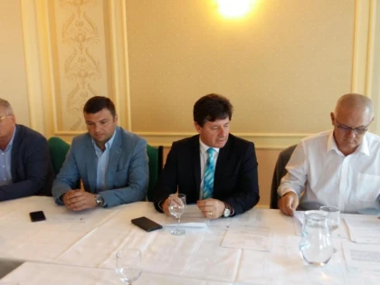 Companiile de apă din Arad și Szeged au obținut o finanțare europeană de 4 milioane de euro