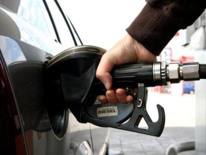 Compensarea prețului la carburanți ar putea reveni
