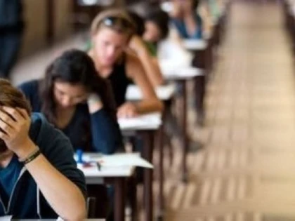 Concluzia profesorilor după simularea examenului de bacalaureat: Liceenii chinuiesc limba română și nu știu să gândească