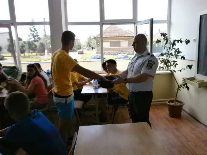 CONCURSUL "CU VIATA MEA APAR VIATA" A BENEFICIAT DE O LARGA PREZENTA