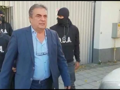 Condamnare cu suspendare pentru medicul care a scos la pensie, pe bandă rulantă, angajați ai Penitenciarului Arad