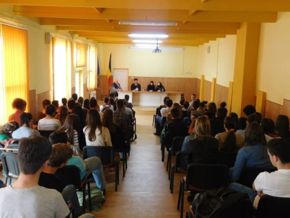 CONFERINŢĂ DESPRE EDUCAŢIA ŞI IDENTITATEA ORTODOXĂ