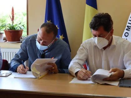 Consiliul Județean Arad modernizează un drum care va scurta cu 25 km distanța între stațiunea Moneasa și Valea Mureșului