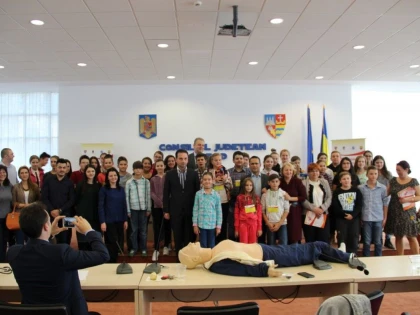 CONSILIUL JUDETEAN CONTINUA CAMPANIA DE PREVENIRE A BOLILOR CARDIOVASCULARE
