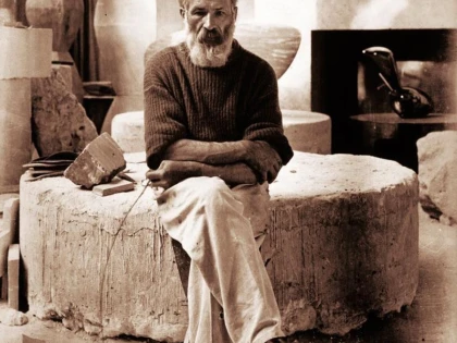 CONSTANTIN BRANCUSI- DE LA HOBITA LA PARIS