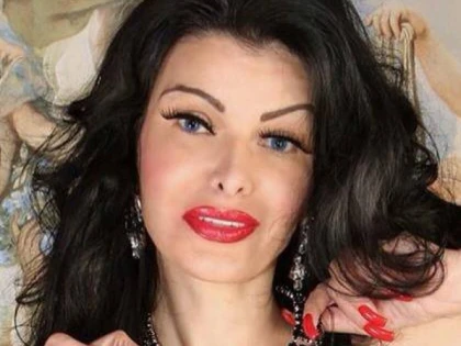 CONSUELA DI MONACO ESTE FOC SI PARA! REPLICA USTURATOARE PENTRU ALIN GALATESCU: “NU ARE TREABA CU MODA, SUNT SUPERIOARA LUI“!