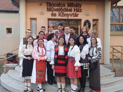 Consulatul României la Gyula a organizat manifestarea „Mărțișor cultural românesc la Chitighaz"