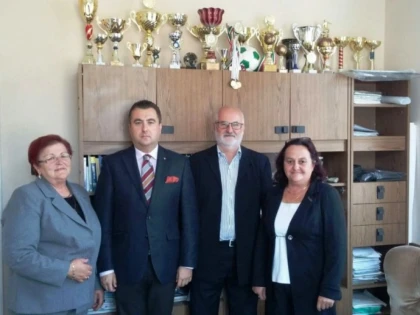 CONSULUL GENERAL AL ROMÂNIEI, ÎN VIZITĂ LA ROMÂNII DIN HAJDU-BIHAR