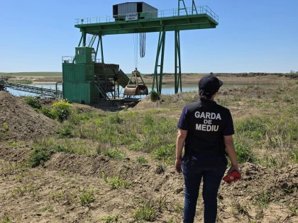 Controale de amploare în județul Arad. Garda de Mediu verifică exploatările de nisip și pietriș