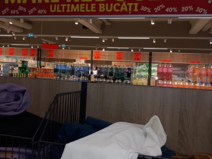 Controale la magazinele LIDL din județul Arad. Amenzi de aproape 400.000 de lei, sute de kilograme de alimente scoase de la vânzare