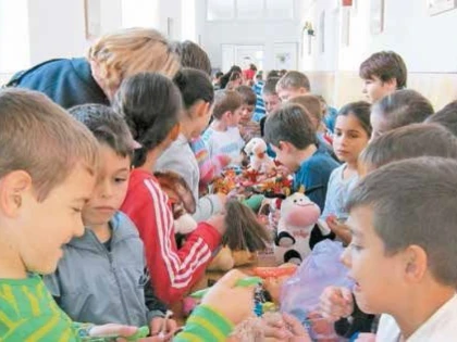 COPIII DIN ROMANIA, CU CEA MAI MICA ALOCATIE DIN UE