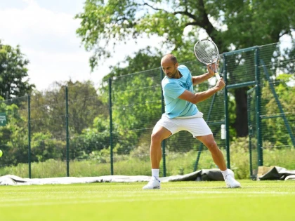 Copil vrea să fie din nou mare! A învins un fost număr 5 mondial şi dublu finalist de Grand Slam