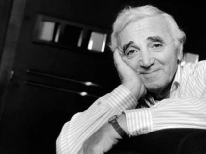 Corespondenţa sentimentală a cântăreţului Charles Aznavour, scoasă la licitație