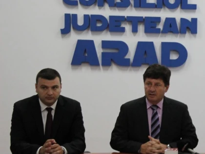 Corigent la capitolele „drumuri” şi „sănătate”, CJA aruncă banii arădenilor pe chefuri şi în 2018