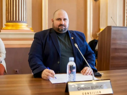 Cosmin Buruc: „Amenajarea falezei râului Mureș, de la vorbe la fapte”