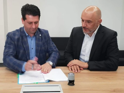 Costul iluminatului public va fi redus cu peste 40% la Pecica