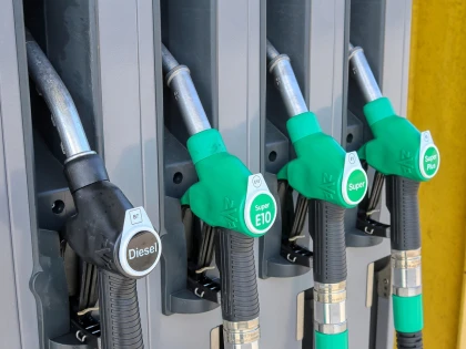 Cotația barilului de petrol revine peste pragul de 125 de dolari