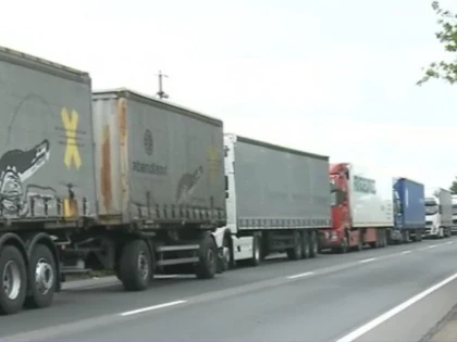 Cozi infernale, de 30 de kilometri, la Vama Nădlac