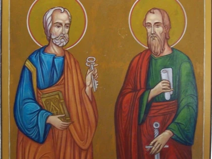Credincioșii ortodocși încep Postul Sfinţilor Apostoli Petru şi Pavel