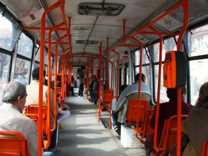CRESC AMENZILE LA RATB. CAT VOR PLATI CEI CARE CIRCULA FARA BILET