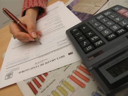 CRESC IMPOZITELE SI TAXELE! VEZI CAT PLATESTI PENTRU O MASINA SUB 2000 CMC