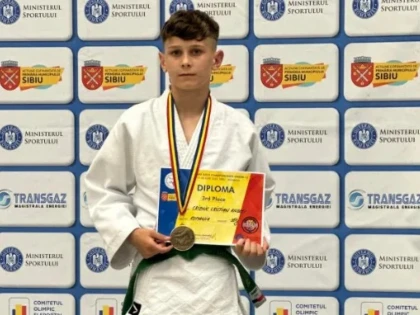 Cristian Crîsnic, medaliat cu bronz balcanic pe tatami la categoria sub 13 ani