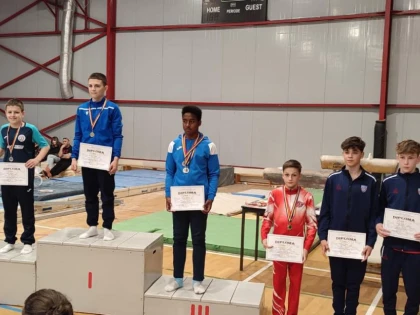 Cristian Pintea este dublu medaliat cu argint la Naționalele Școlare de gimnastică