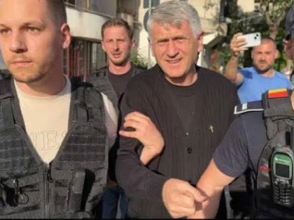 Cristian Pomohaci a fost arestat preventiv. Este acuzat de viol și agresiune sexuală asupra unor minori