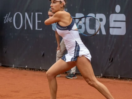 Cristina Dinu ajunge în finala calificărilor de la Roland Garros