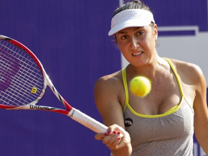 Cristina Dinu, învinsă de Cadanţu în duelul "tricolor" din calificările de la Wimbledon