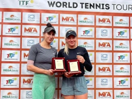Cristina Dinu, tenismena de la Sportsin Arad, campioană de dublu la turneul ITF din Antalya!