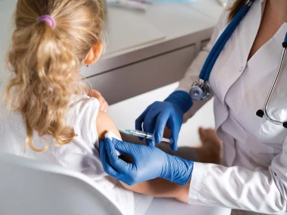Crucea Roșie lansează campanie de vaccinare ROR în Arad și alte șapte județe. Acțiuni între 27 și 30 aprilie