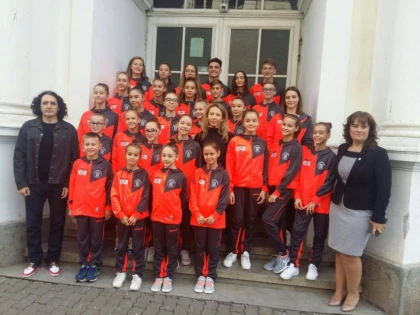 CS Universitatea Arad, pretendentă la medaliile Naţionalelor de aerobic