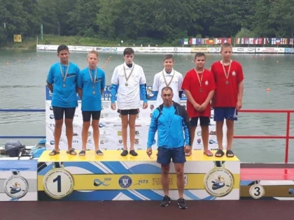 CSM Arad are campioni naţionali de cadeţi, la kaiac-canoe