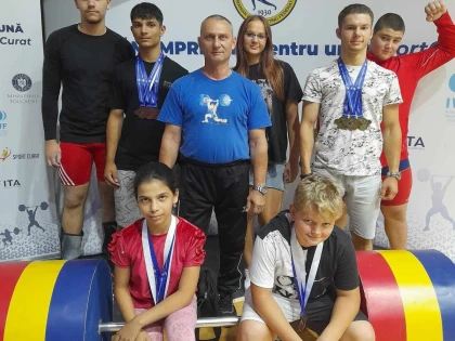 CSM Arad are doi halterofili în pregătiri cu loturile naționale: Daniel Jigău la seniori și Alexandru Pițucă la juniori II!