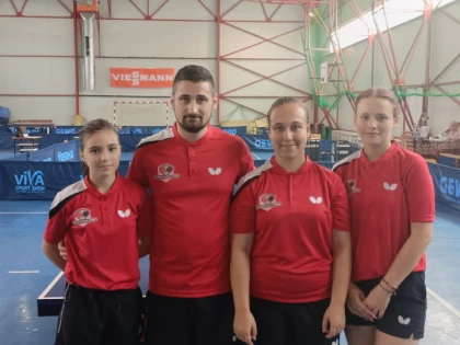 CSM Arad și-a definitivat lotul de Superligă la tenis de masă, iar Academia Dana Dodean are echipă de fete în Divizia B!