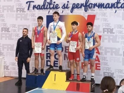 CSȘ Gloria Arad are medaliat cu bronz la Cupa României de lupte greco-romane
