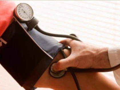 Cu tensiunea nu e de jucat! Vezi cum o poți reduce fără medicamente