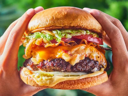 Cum pregătești un burger de vită delicios?