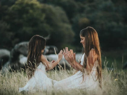 Cum să alegi jucării care încurajează cooperarea și munca în echipă