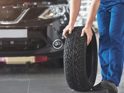 Cum să depozitezi corect anvelopele de iarnă pentru a le păstra în stare perfectă?